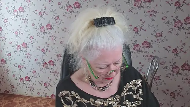 Maya_Mayflower's cam snapshot