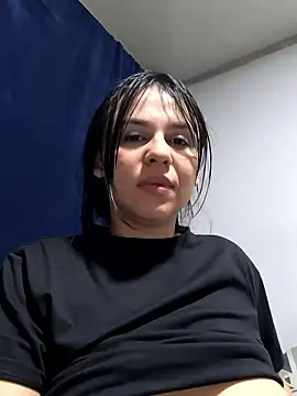 Daniela-rosee's cam snapshot