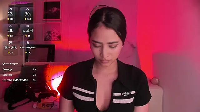 lara_madisson's cam snapshot