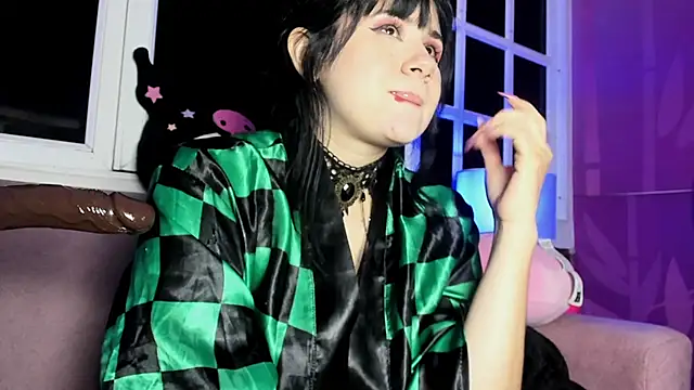 harimoon1's cam snapshot