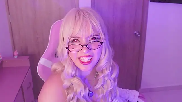 angel_rouse_'s cam snapshot