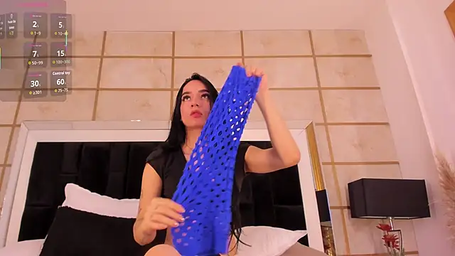 RoxyLior's cam snapshot