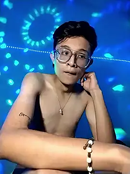 SantiagoRusso18's cam snapshot