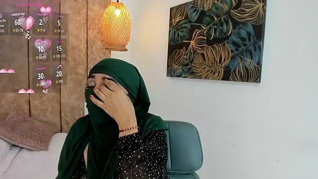 _alishaa_c's cam snapshot