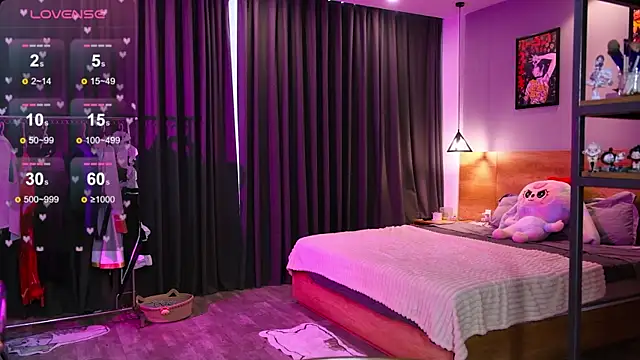 HolliWould_'s cam snapshot