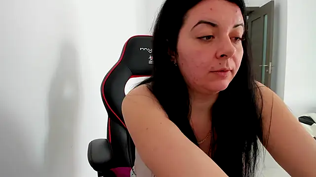 amiraisa11's cam snapshot