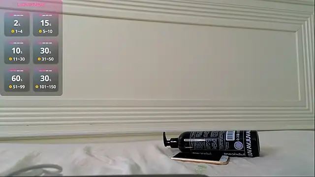 Kudi_Minnt live sex cam