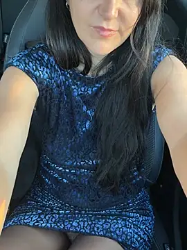 -OLYA-'s cam snapshot