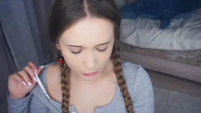 QuennaCoote's cam snapshot