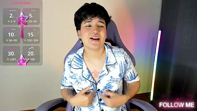 emma_cute7's cam snapshot