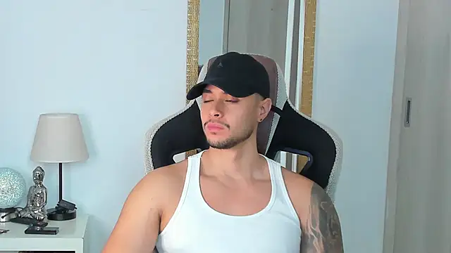 Ken_mailik1's cam snapshot