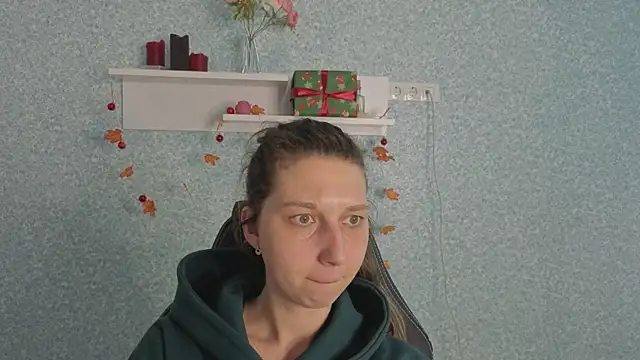 CuteEllii's cam snapshot