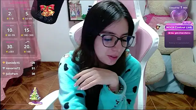 Maggie_Fox3's cam snapshot