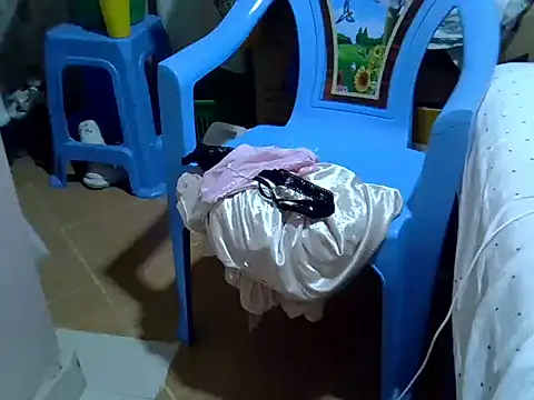 Just_Karu live sex cam