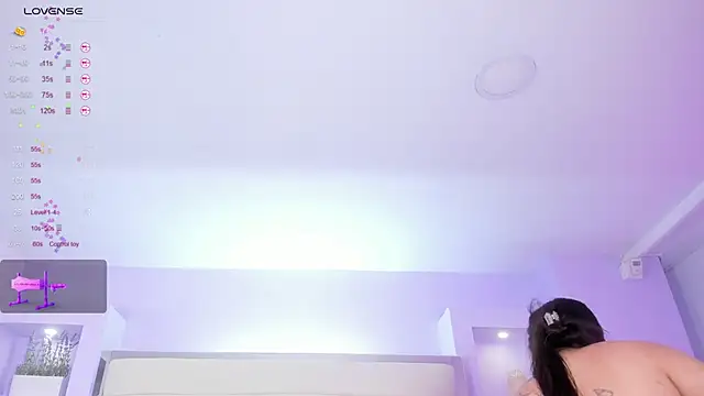 Isabella_Daniell's cam snapshot