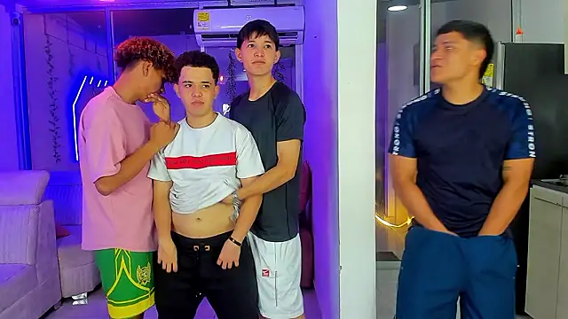 Houseofwarrios's cam snapshot