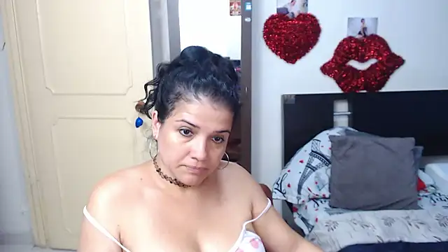 GlendaStarx's cam snapshot