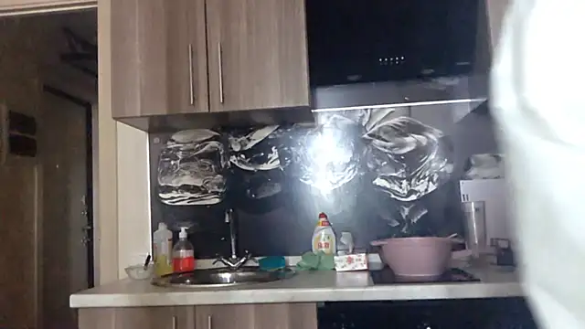 Goth_cute's cam snapshot