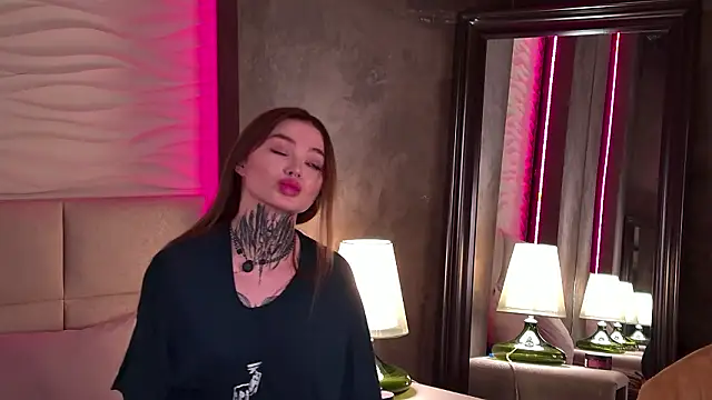 AriWild's cam snapshot