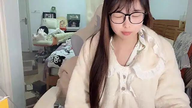 Akong11's cam snapshot