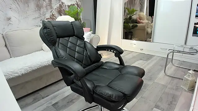 Ivy_Bellee's cam snapshot