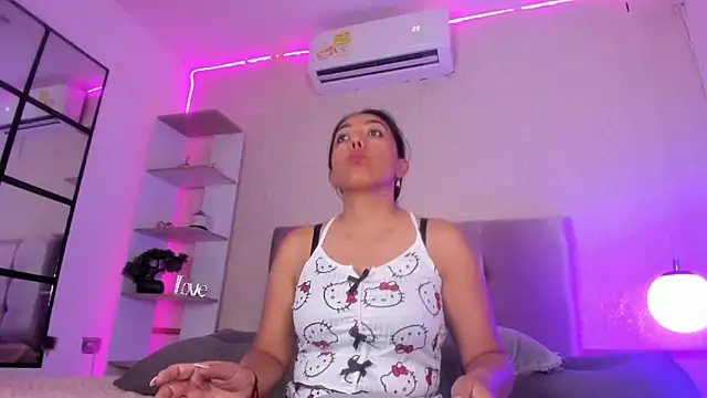 Evagatte live sex cam