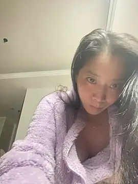 xiangxiang-love's cam snapshot