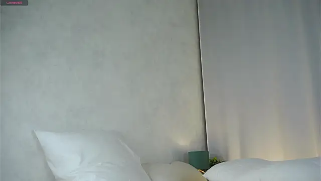 MelaniSeiver's cam snapshot