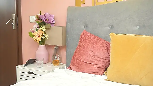 JenniferLovve's cam snapshot