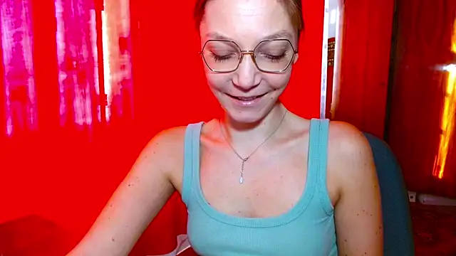 EmillyPlay live sex cam