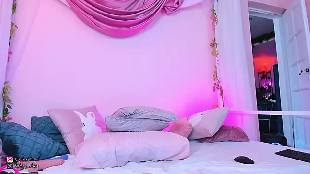 KrissySinsx live sex cam