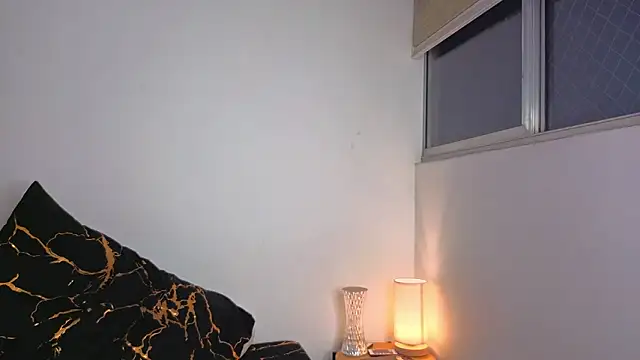 maxxcooper1's cam snapshot