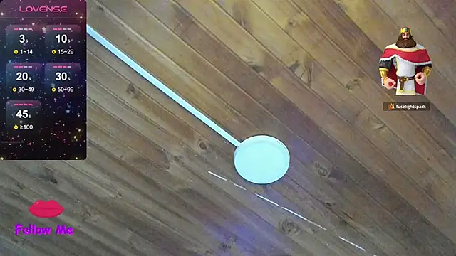 natasha_logan_'s cam snapshot