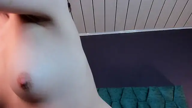 sophie_blaake's cam snapshot