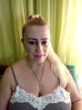 Esenia505's cam snapshot