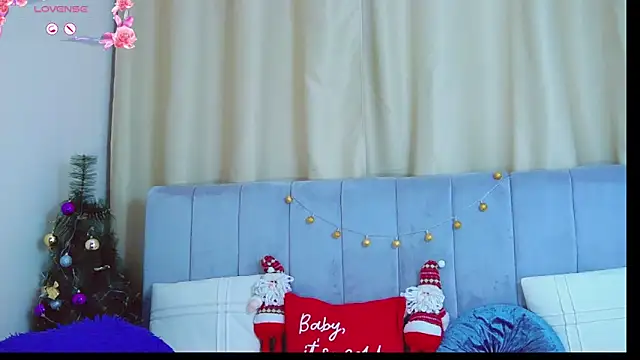 Barbie_Blond_'s cam snapshot