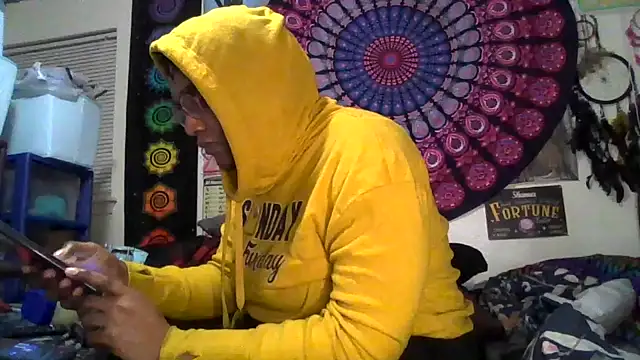 GardeniaFields live sex cam