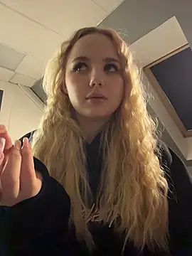 Sky_Cutie's cam snapshot