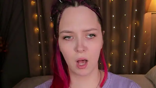 Monica__Queen's cam snapshot