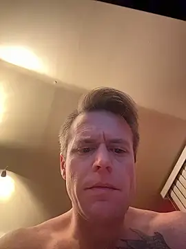 DILFiGuess1's cam snapshot