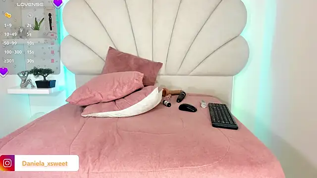 Danielaangelina live sex cam