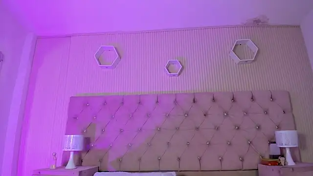 DeboraCopper live sex cam