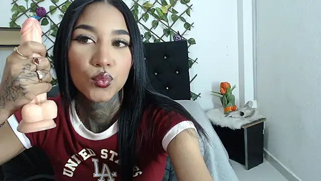 lyam_ebony_ live sex cam