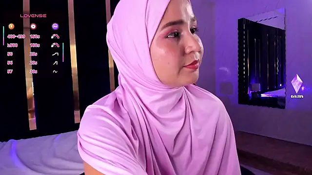 SamiQuest live sex cam