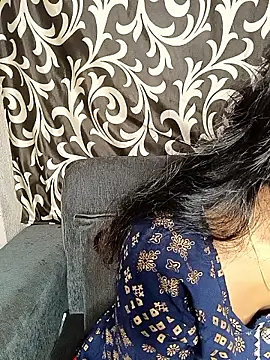 REVA_DARLING's cam snapshot