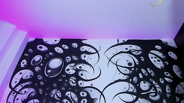 VaiolettMoonUwU's cam snapshot