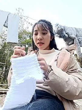 emaame68's cam snapshot