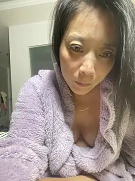 xiangxiang-love's cam snapshot