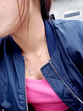 nhinhi-sexy's cam snapshot