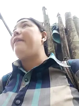 sary-hot2x's cam snapshot